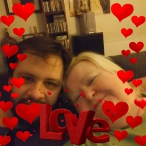 Meet your Posher, Gloria